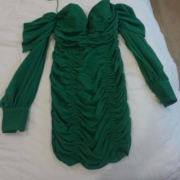 PENELOPE RUCHED DRESS size small - Picture 2 of 5